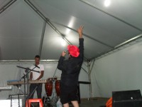 /album/shows-solo/dena-no-palco-30-12-10-ipeuna-jpg/